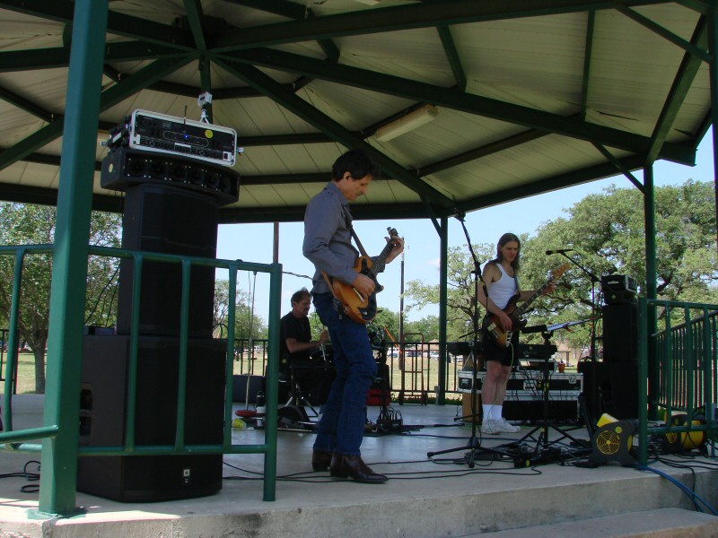 2013-04-28_SanGabrielPark20Tomzap (149K)