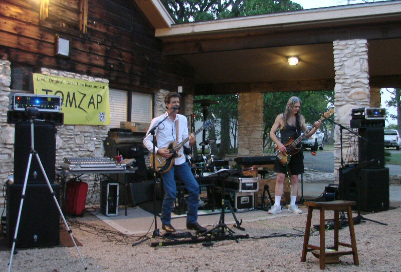 2013-08-17_DogPark_TomRodgerevening (167K)